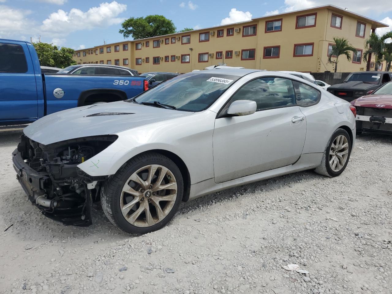 HYUNDAI GENESIS CO 2014