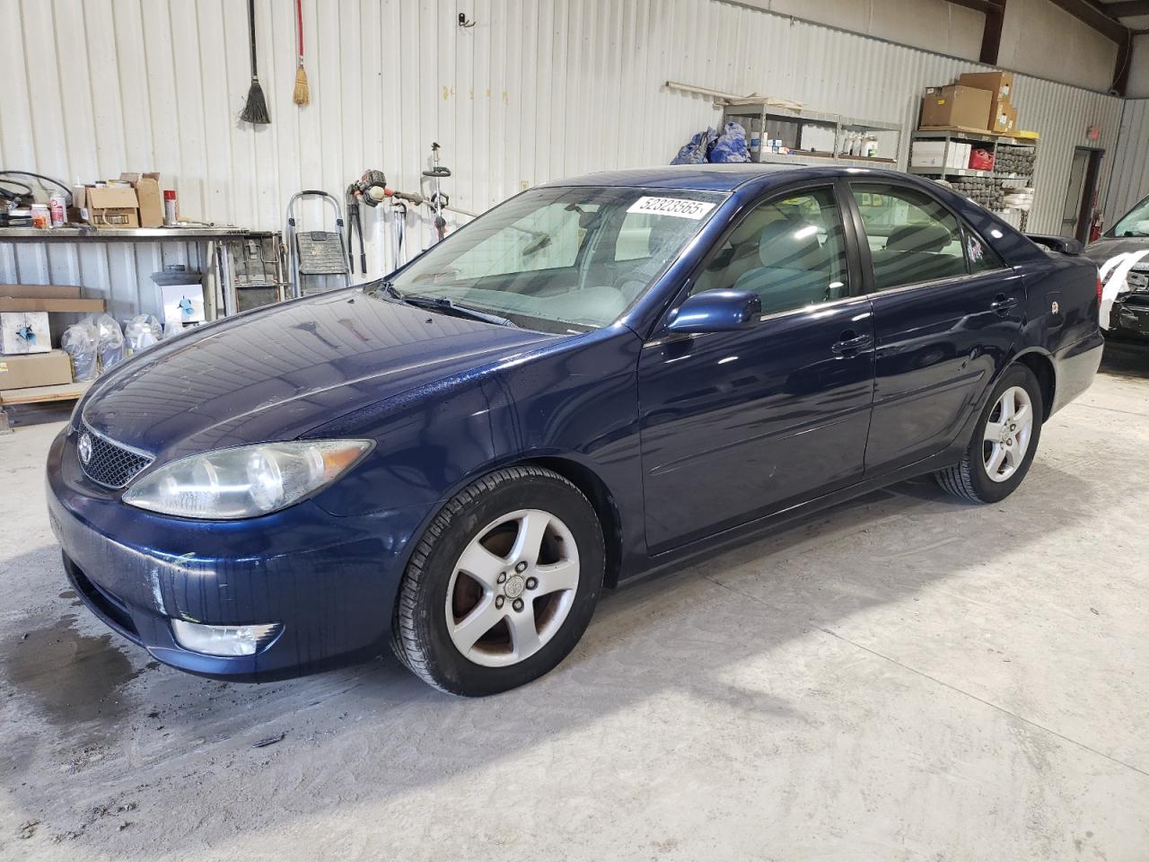 TOYOTA CAMRY LE 2005