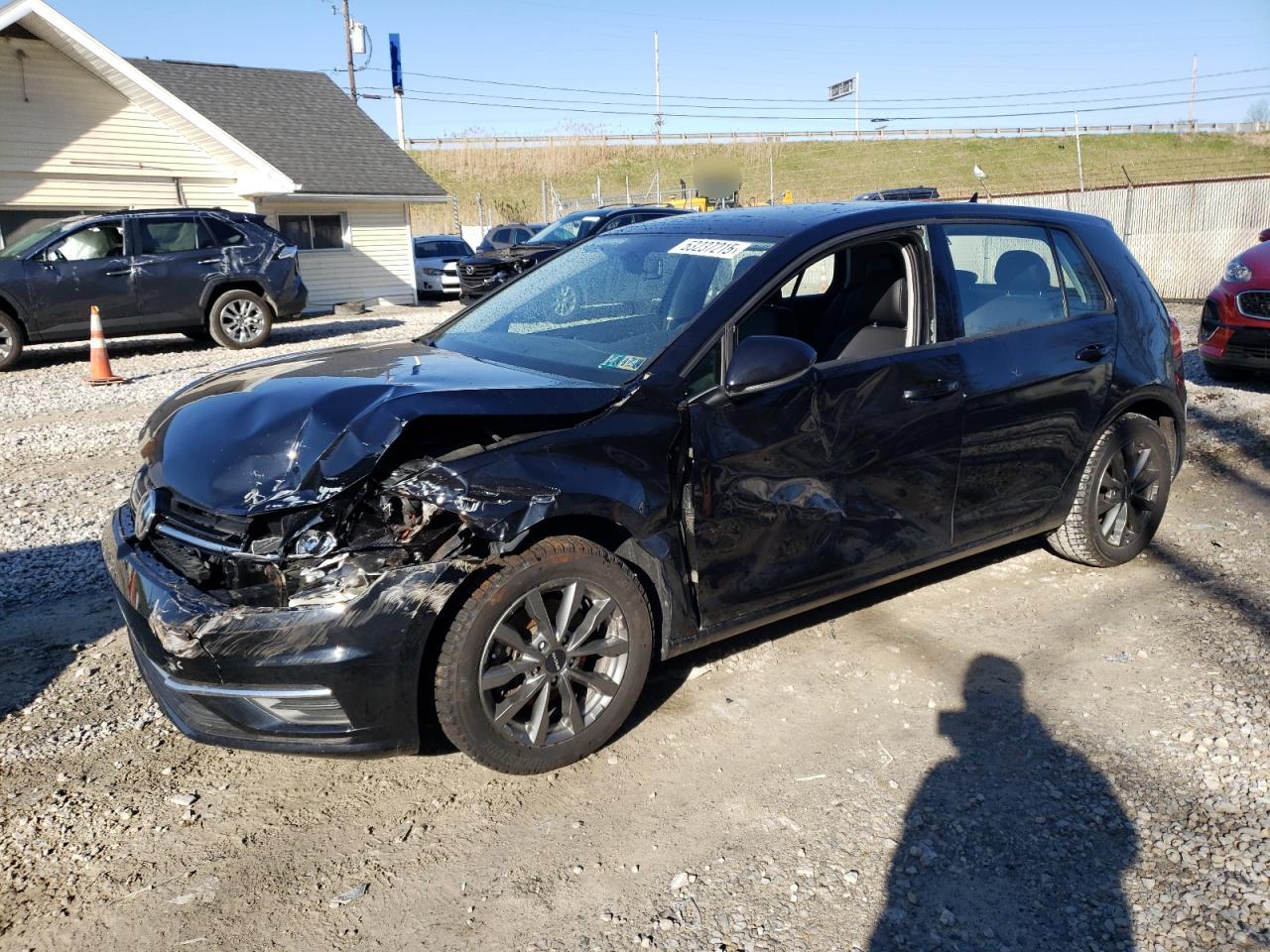 VOLKSWAGEN GOLF 2021