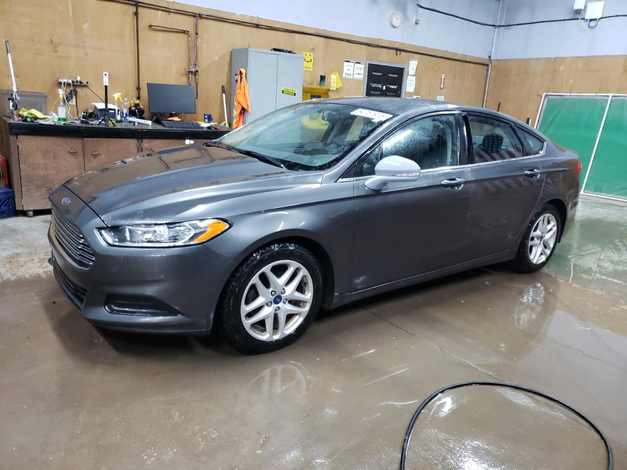 FORD FUSION SE 2015