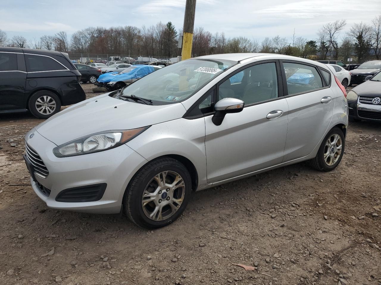 FORD FIESTA SE 2015