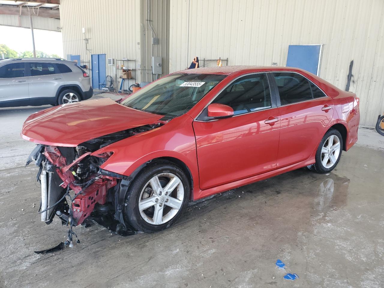 TOYOTA CAMRY L 2014