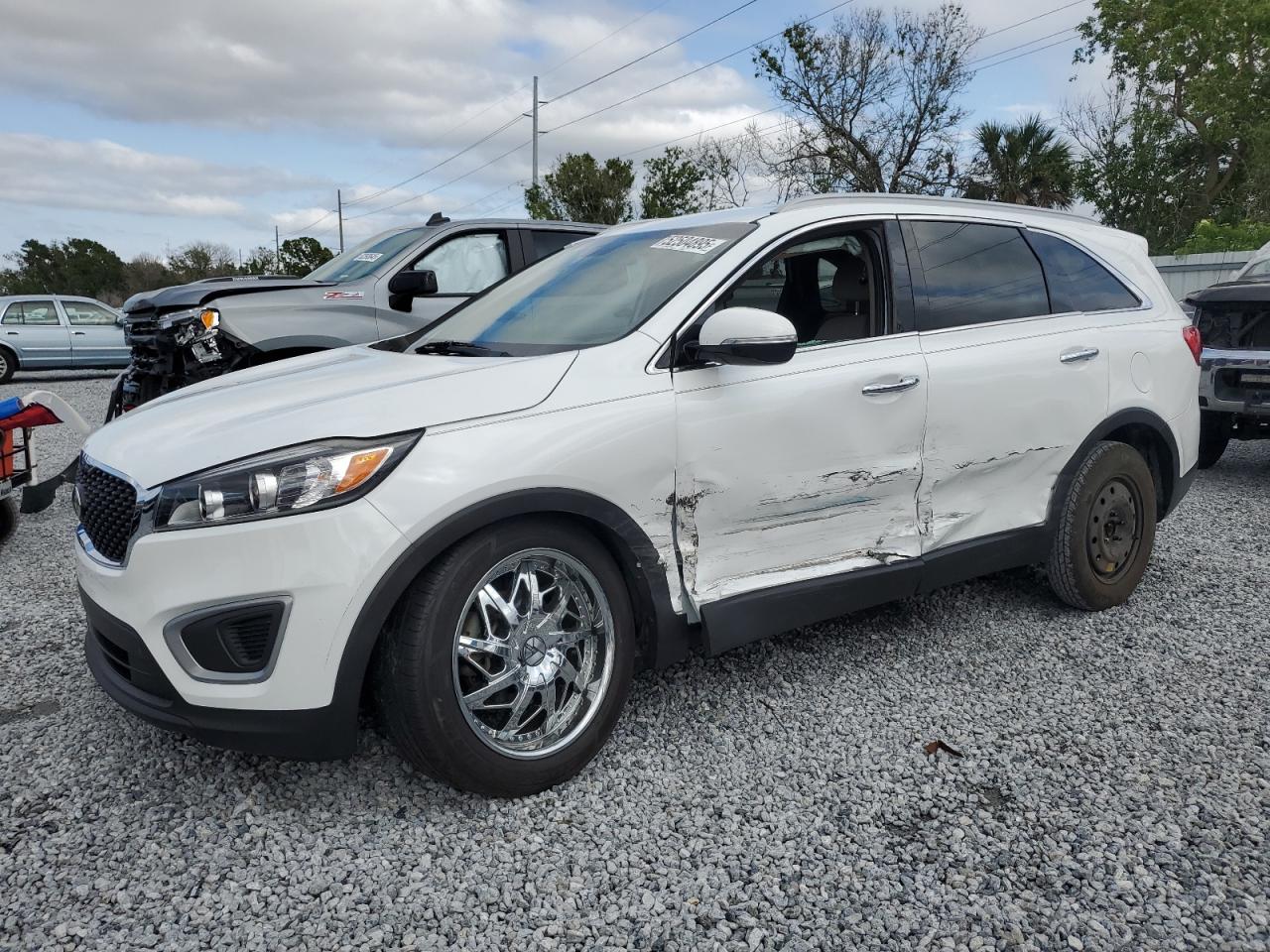 KIA SORENTO LX 2018
