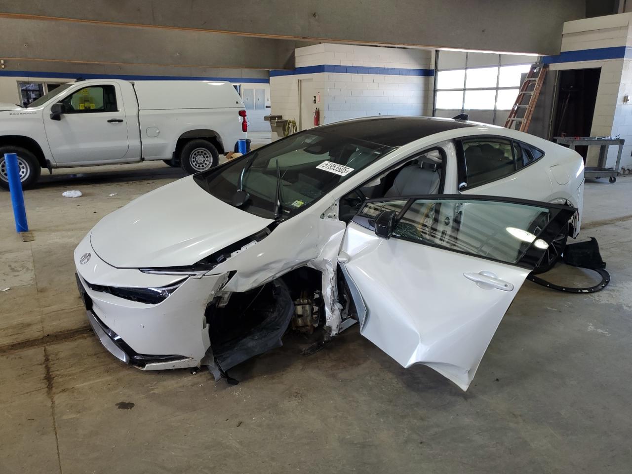 TOYOTA PRIUS LE 2023