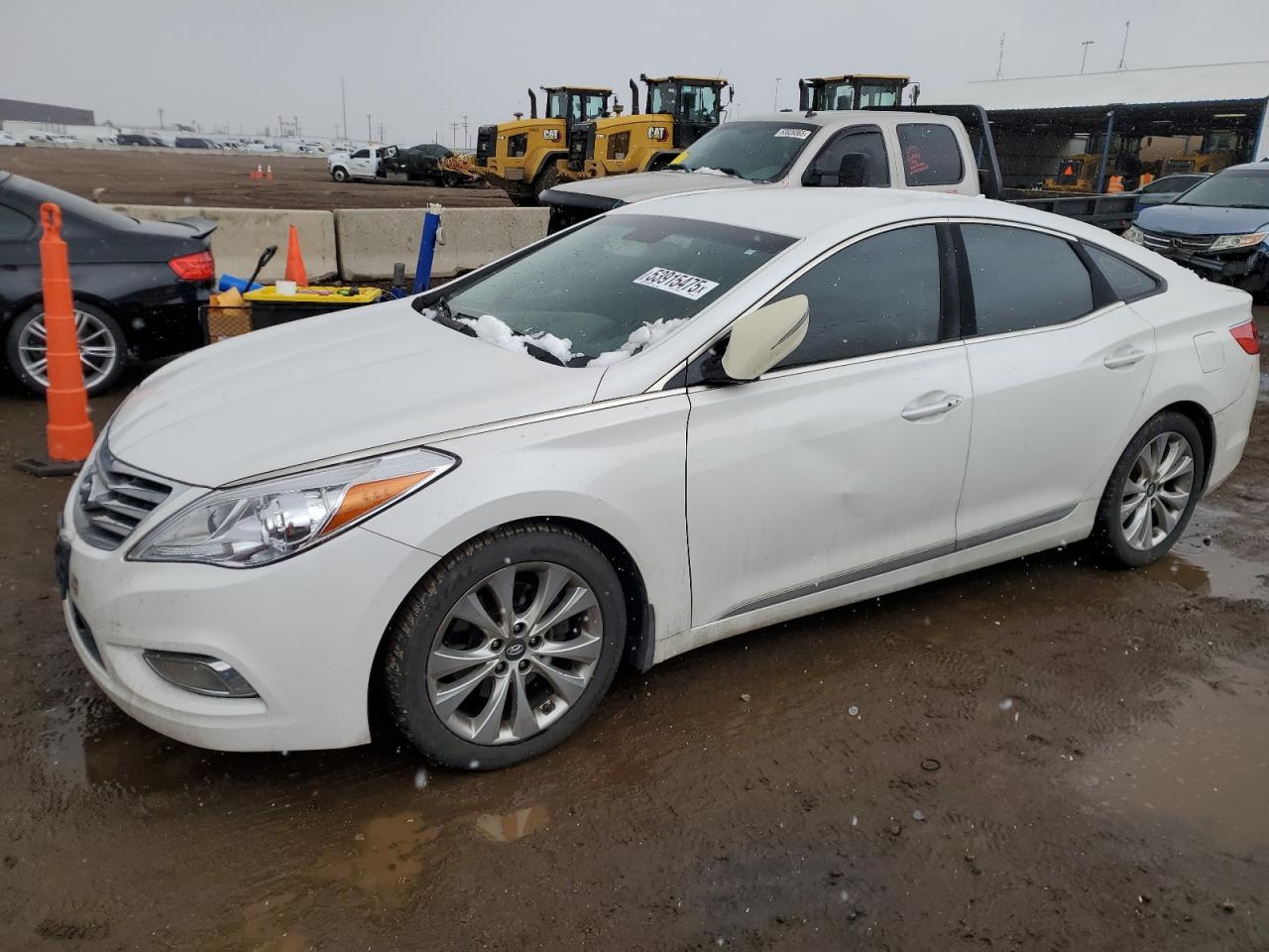 HYUNDAI AZERA 2013