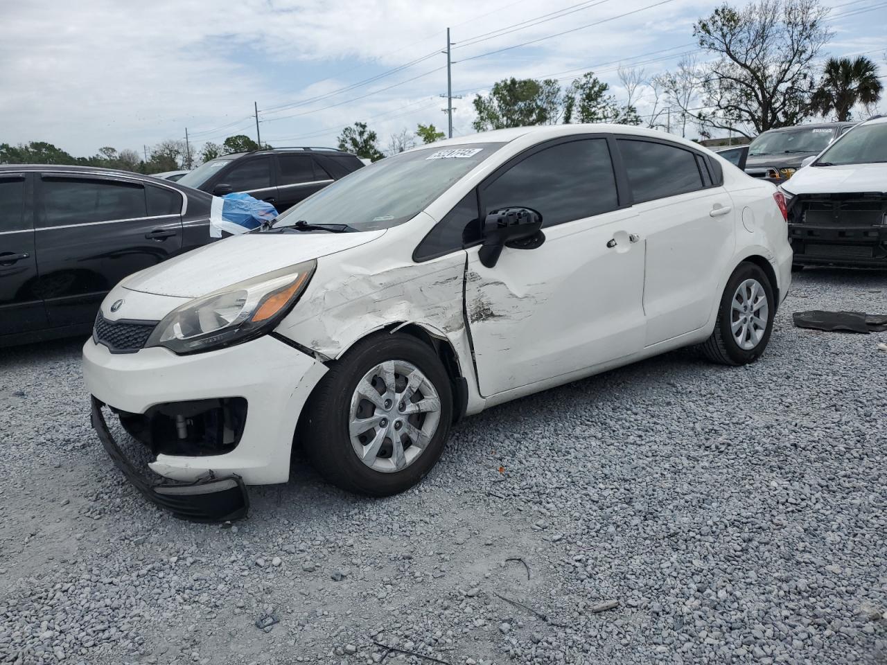 KIA RIO LX 2016