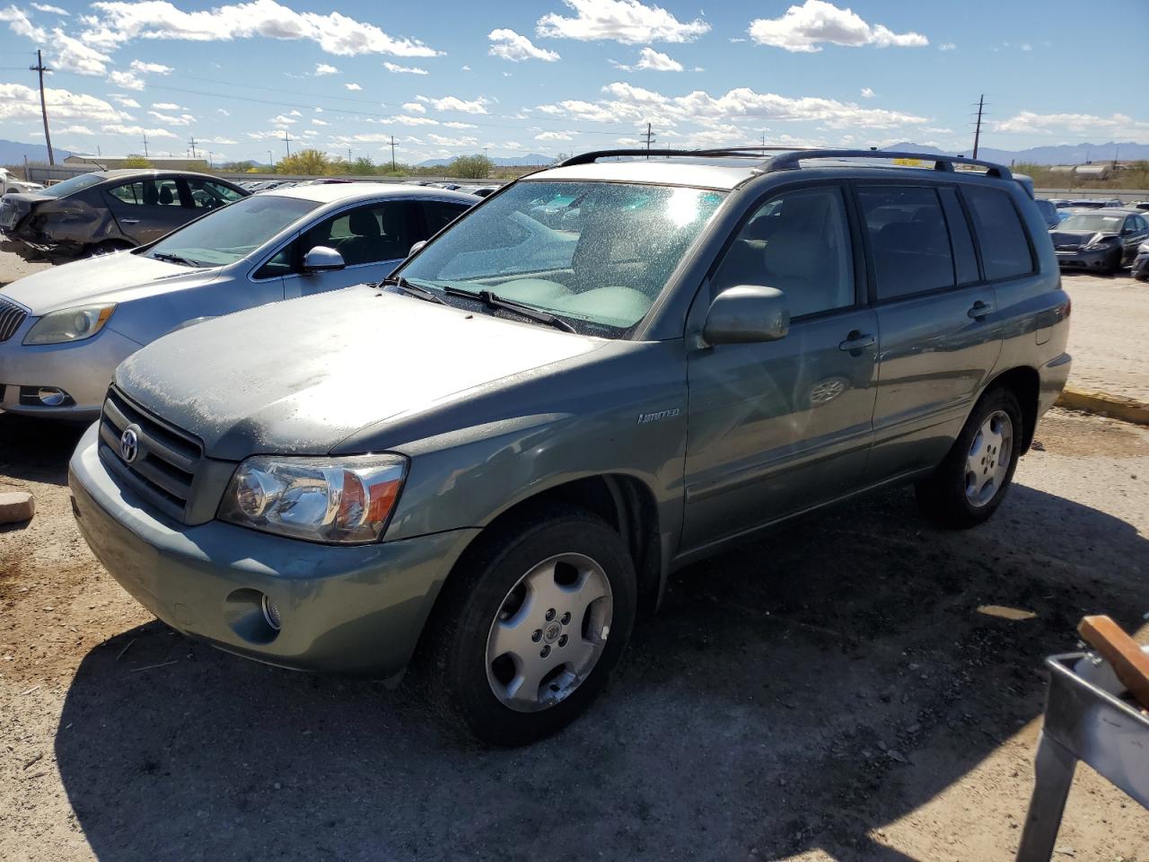 TOYOTA HIGHLANDER 2005