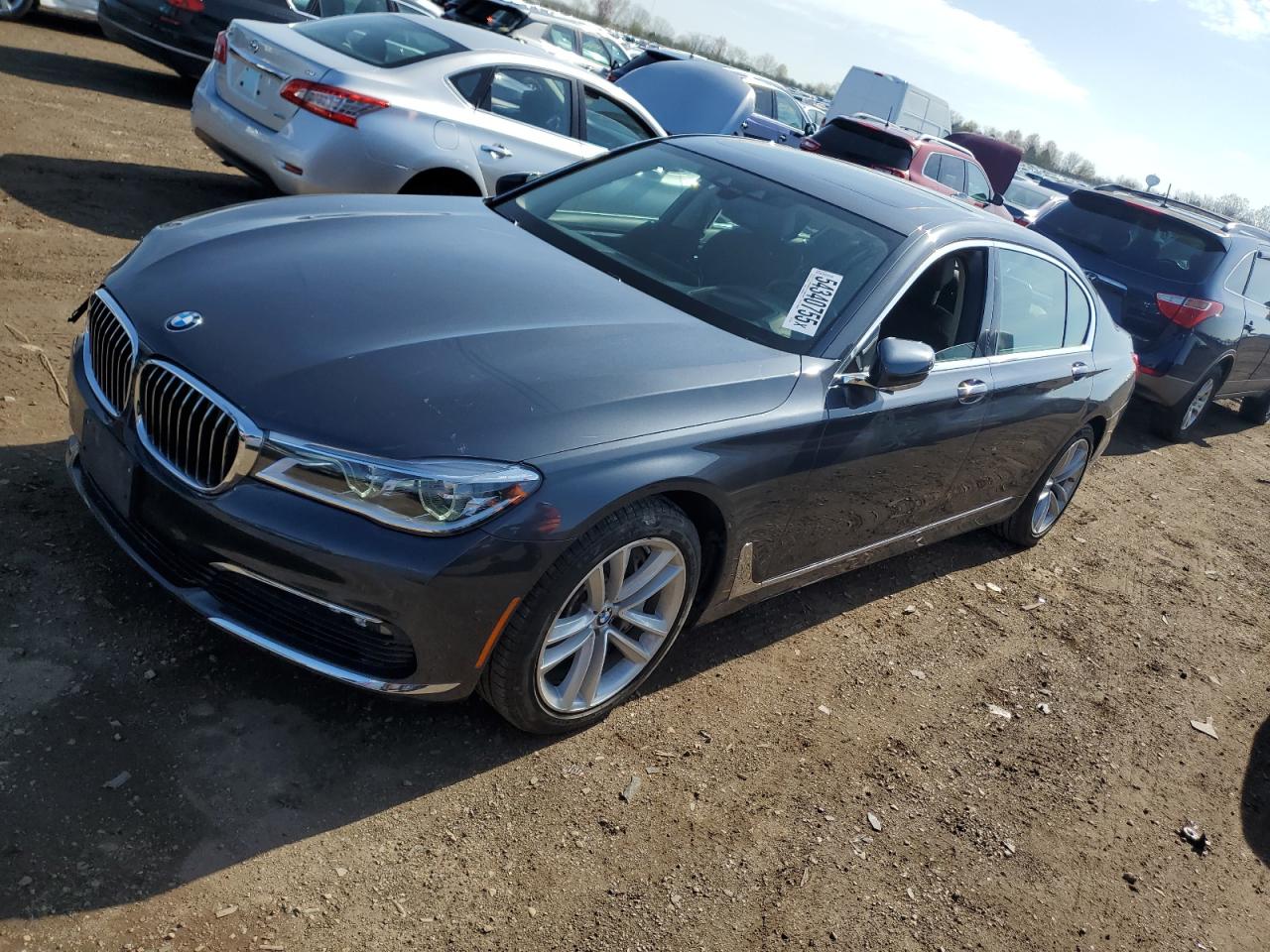 BMW 750 XI 2016