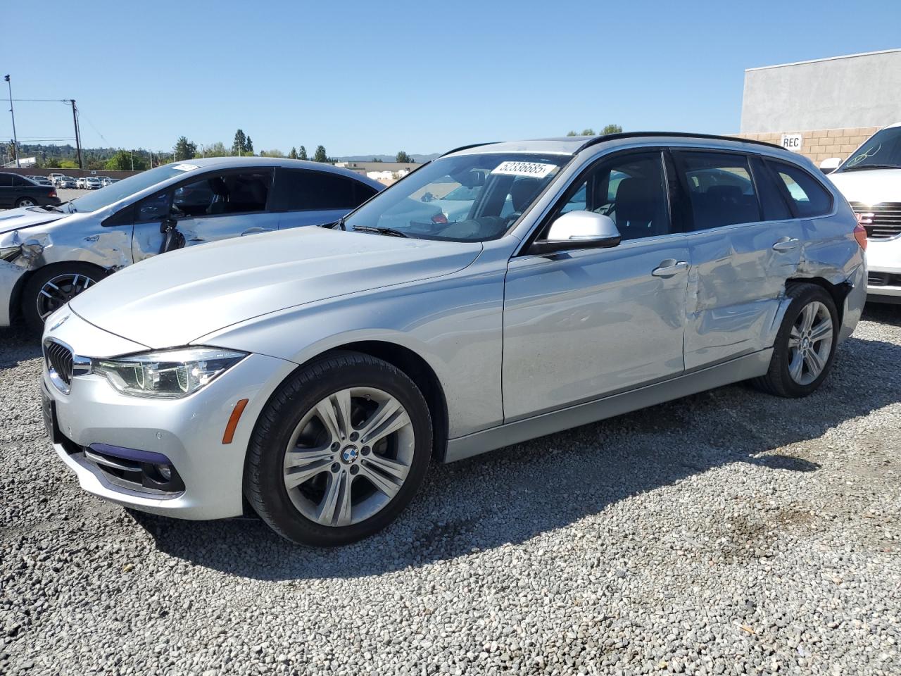 BMW 330 XI 2018