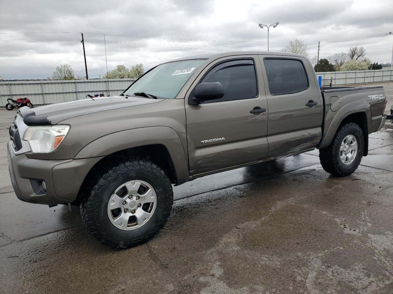 TOYOTA TACOMA DOU 2014