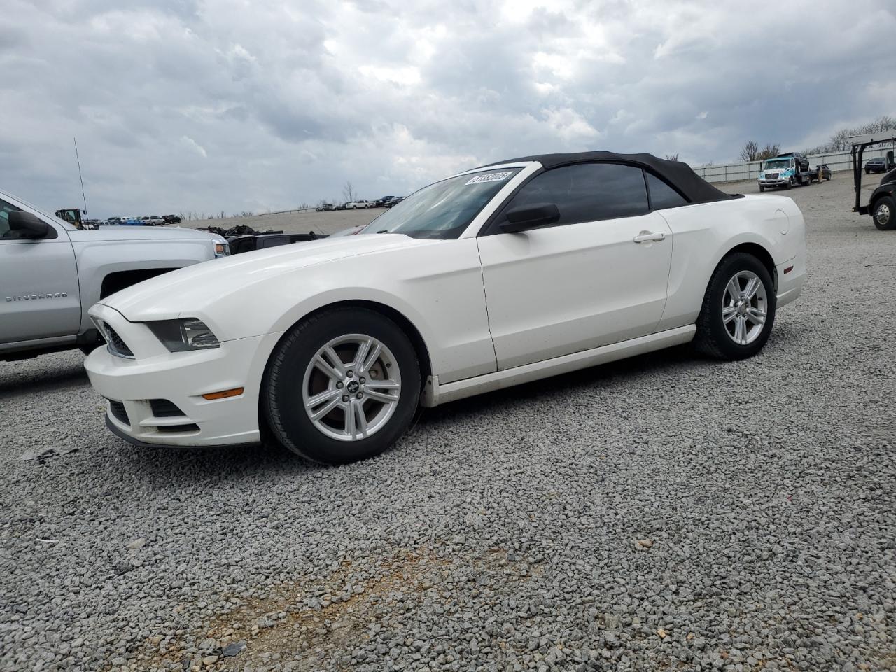 FORD MUSTANG 2013