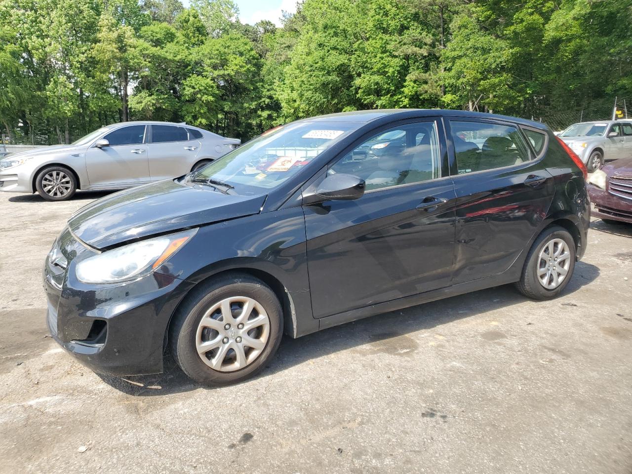 HYUNDAI ACCENT 2012