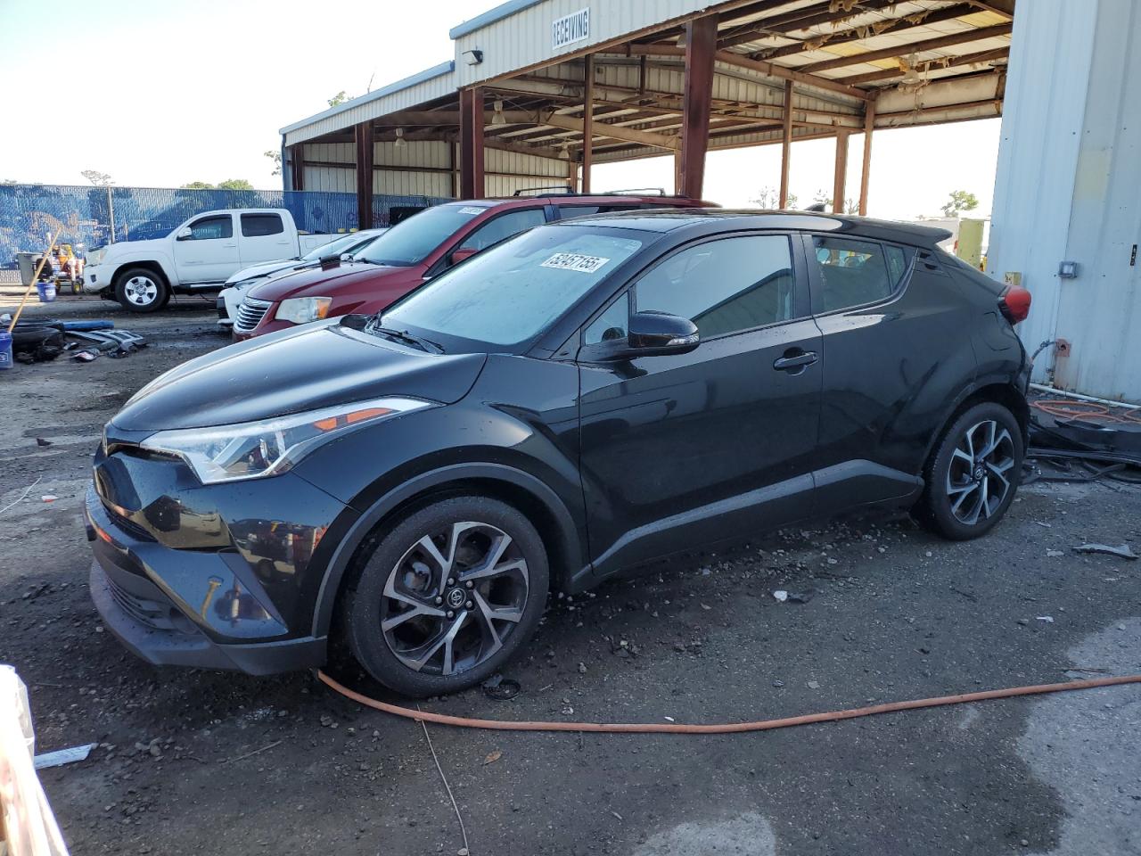 TOYOTA C-HR XLE 2018
