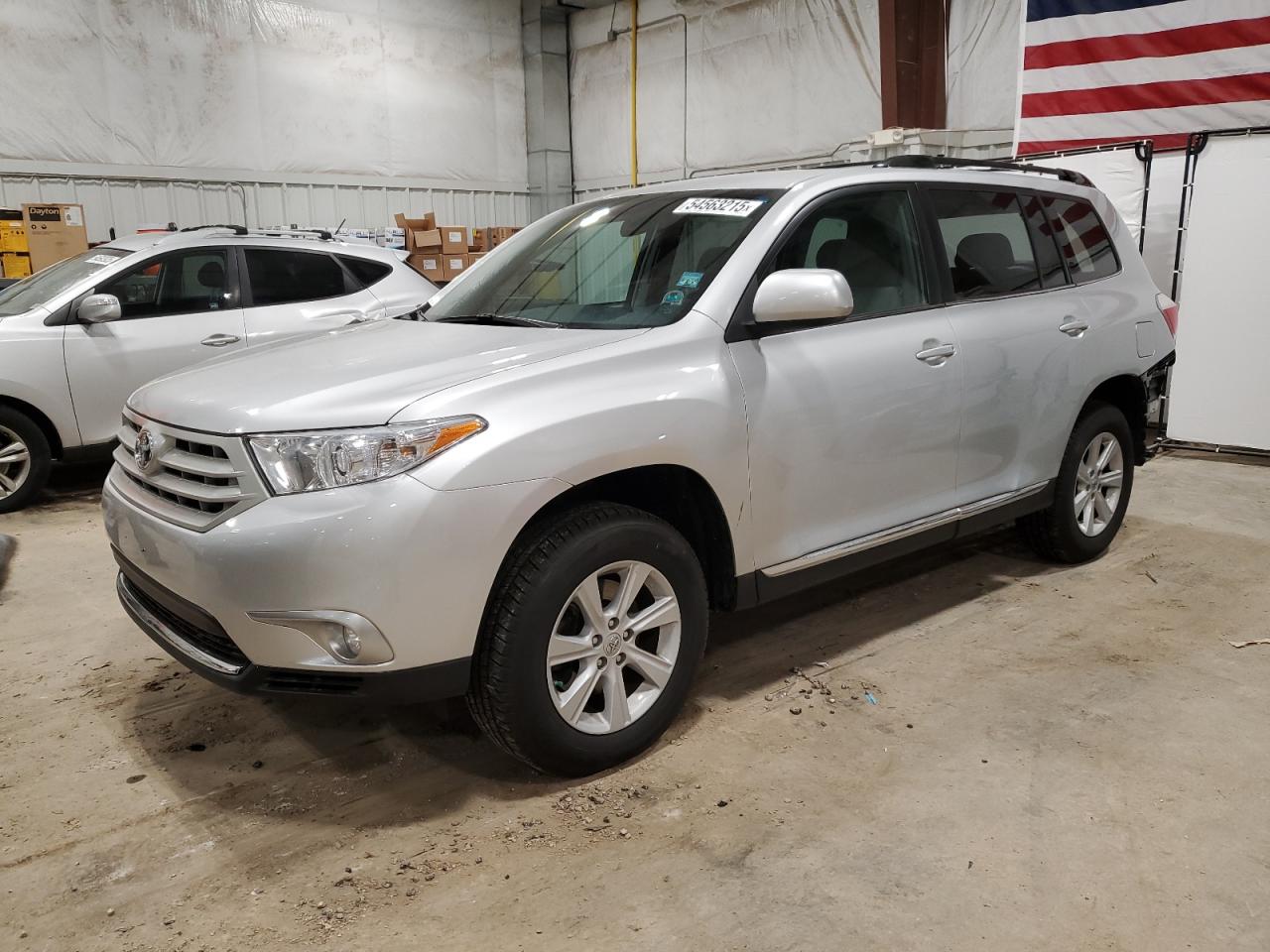 TOYOTA HIGHLANDER 2013