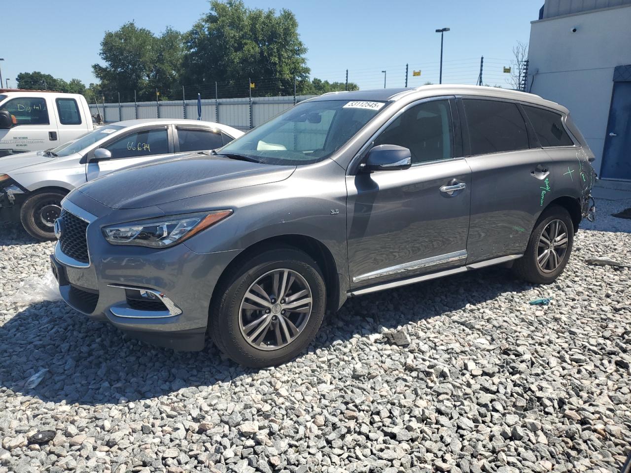 INFINITI QX60 LUXE 2019