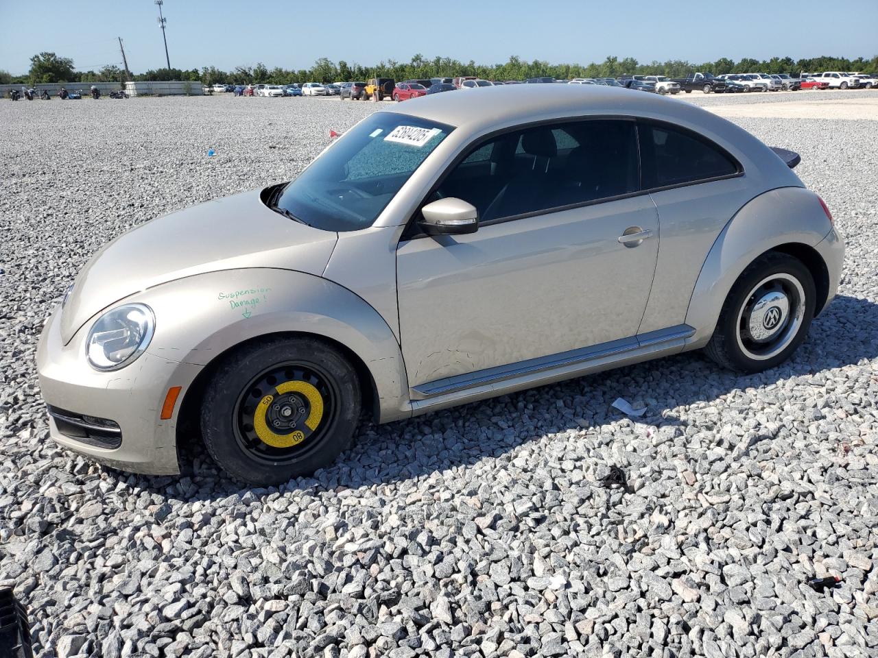 VOLKSWAGEN BEETLE 2012