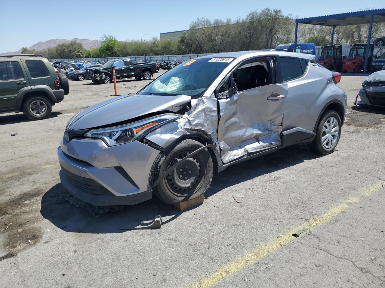 TOYOTA C-HR XLE 2019
