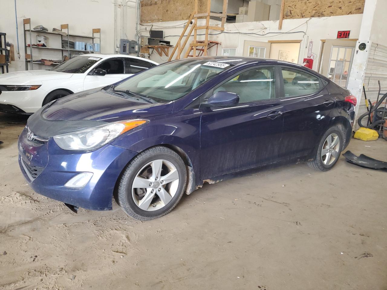 HYUNDAI ELANTRA GL 2013