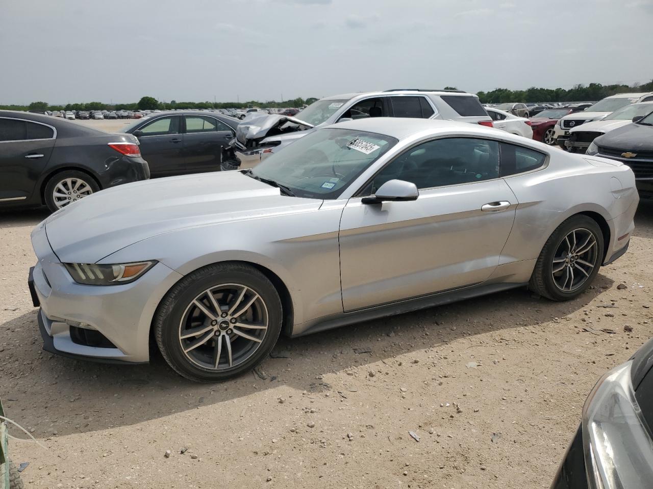 FORD MUSTANG 2016