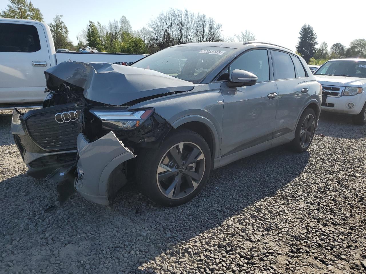 AUDI Q4 E-TRON 2024