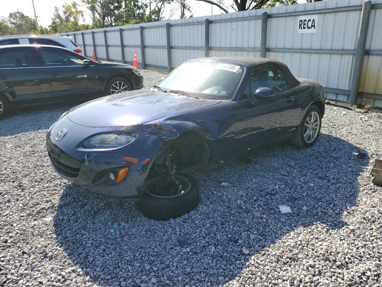 MAZDA MX-5 MIATA 2011