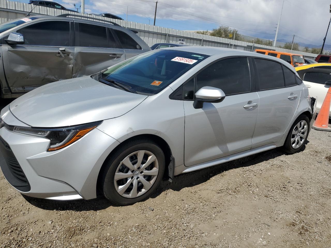 TOYOTA COROLLA LE 2024