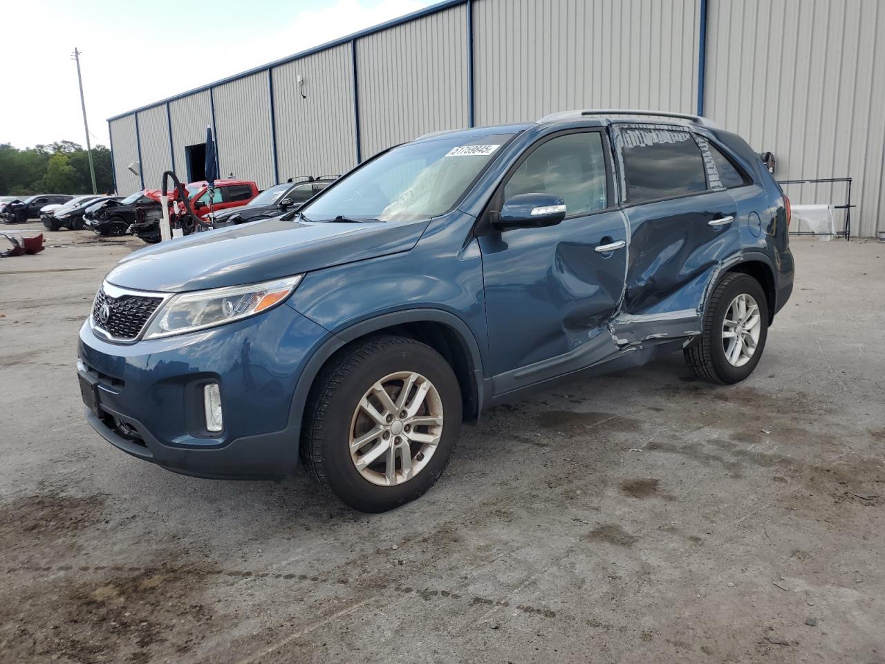 KIA SORENTO LX 2015