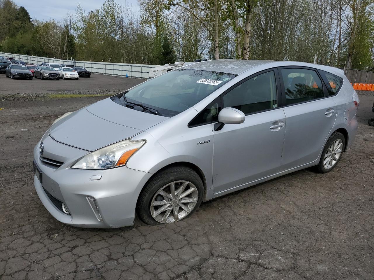 TOYOTA PRIUS V 2012