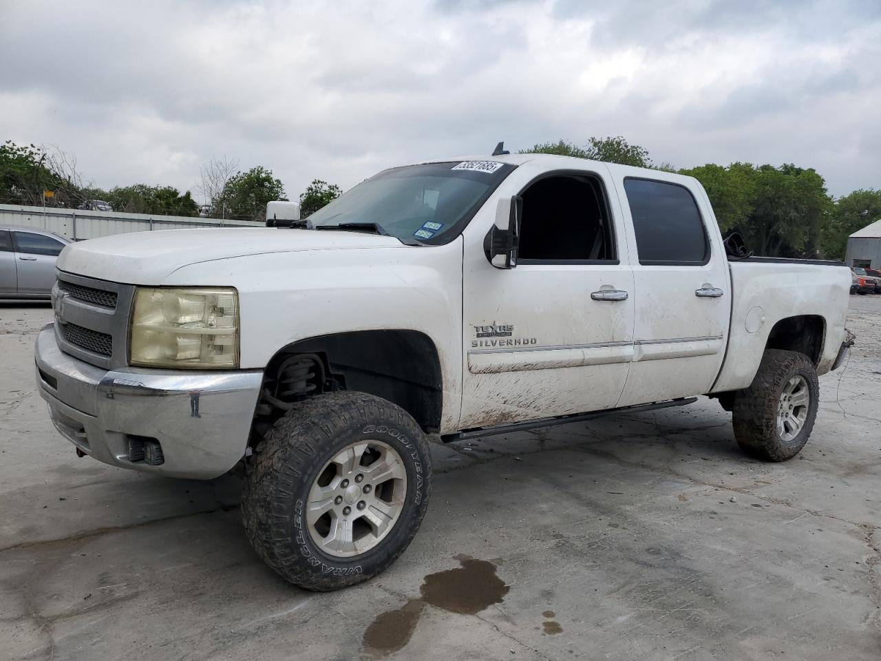 CHEVROLET SILVERADO 2013