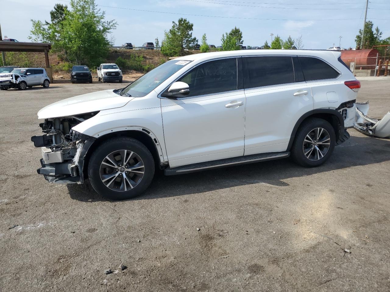 TOYOTA HIGHLANDER 2017