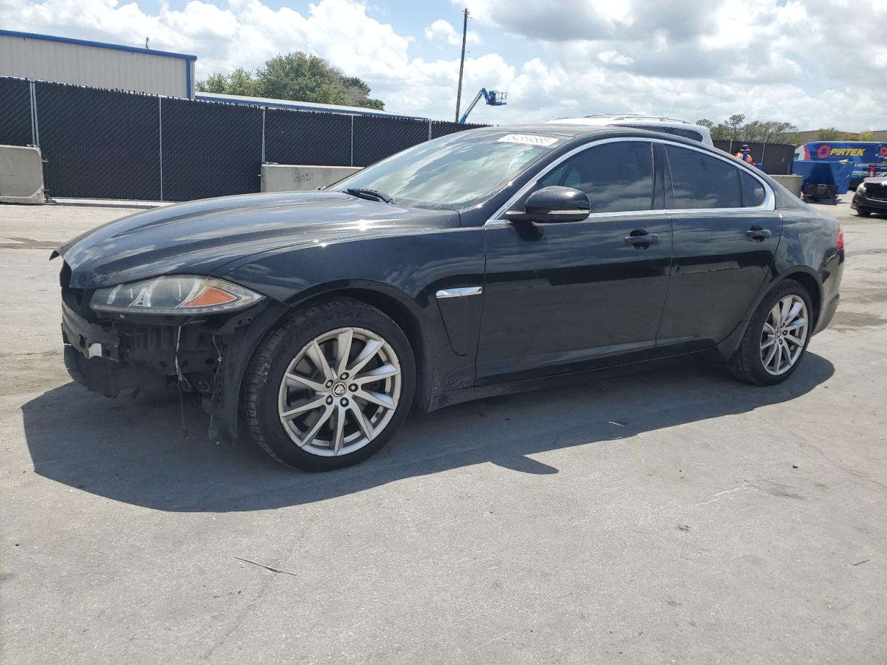 JAGUAR XF 2012