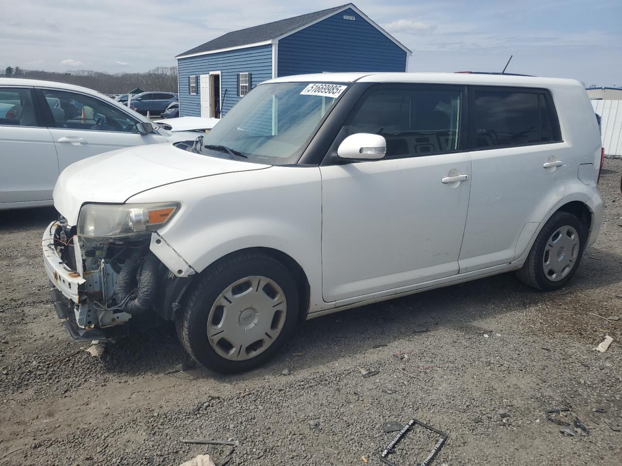 TOYOTA SCION XB 2013