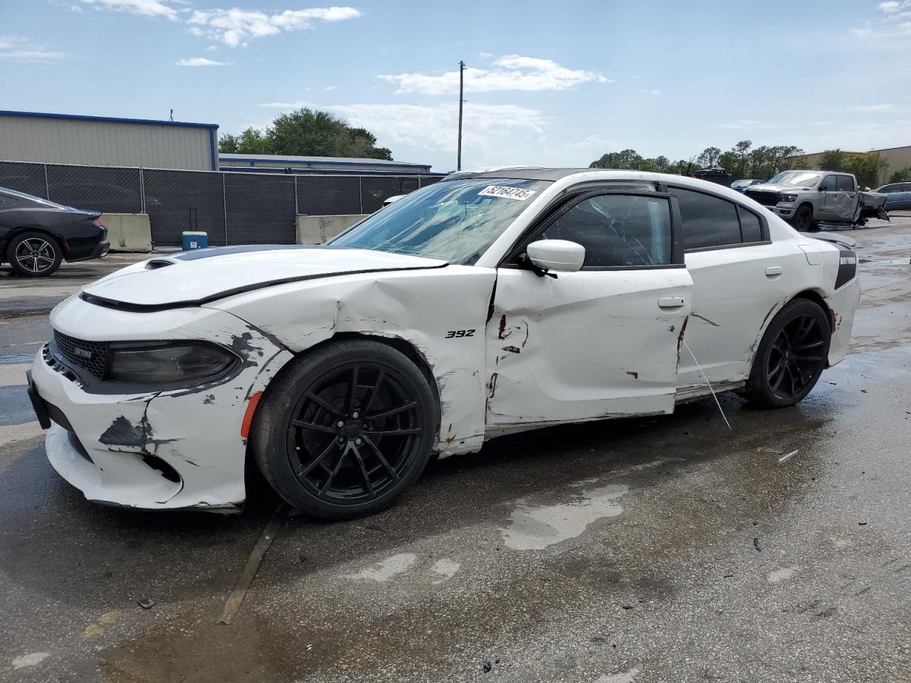 DODGE CHARGER R/ 2018