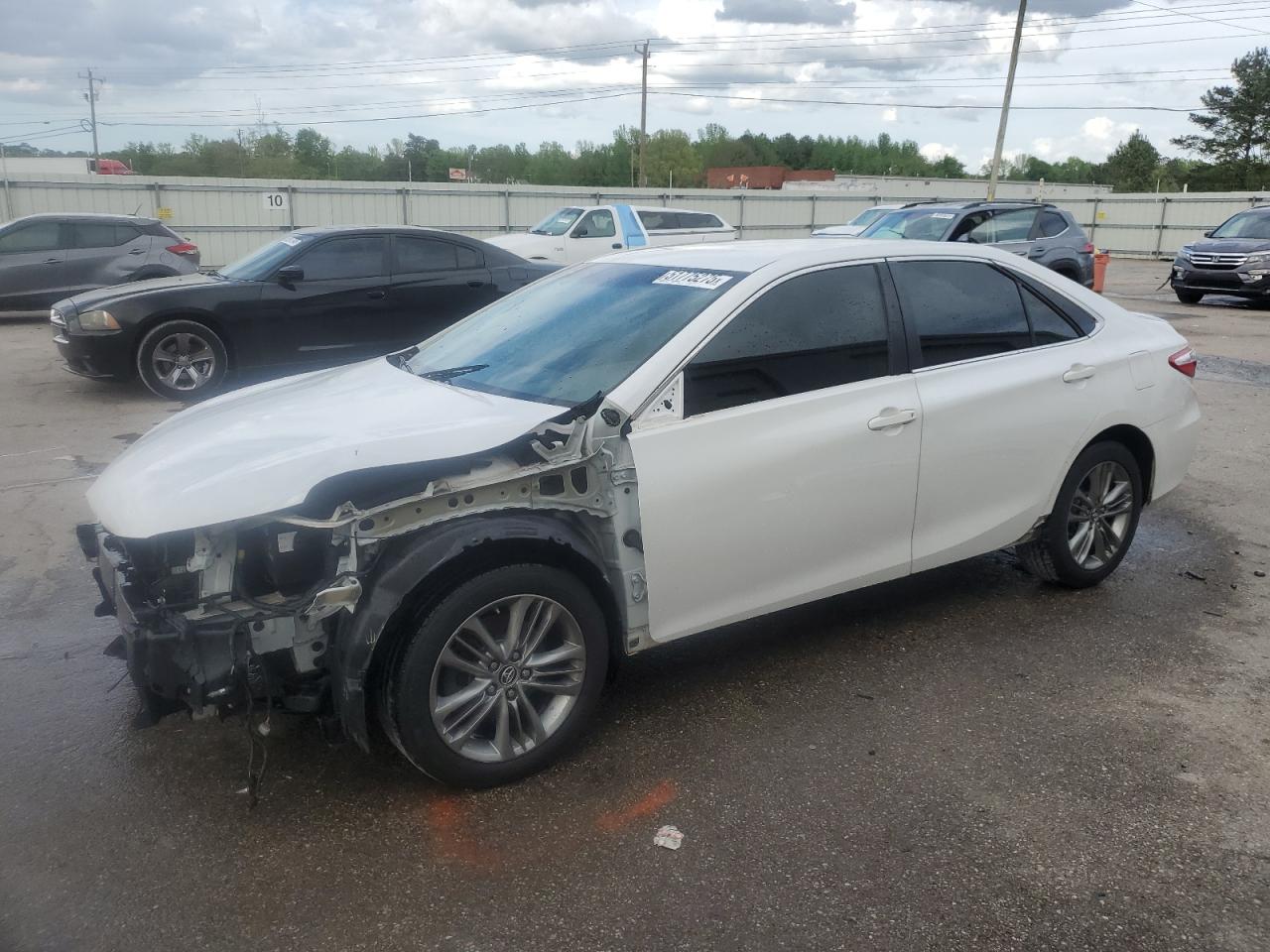 TOYOTA CAMRY LE 2015