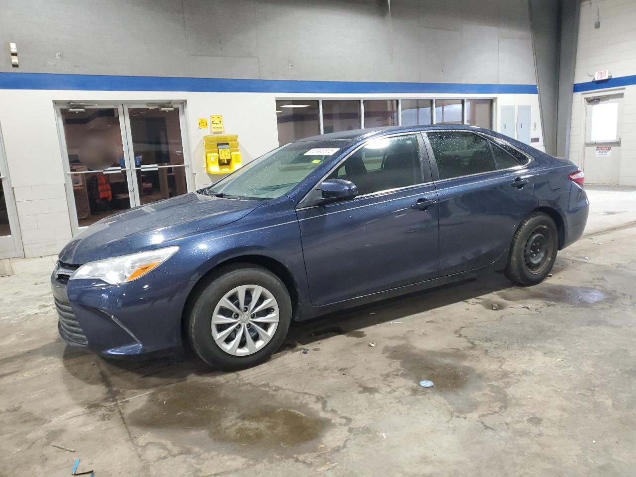 TOYOTA CAMRY LE 2017