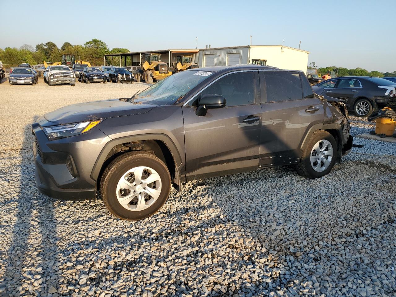 TOYOTA RAV4 LE 2025