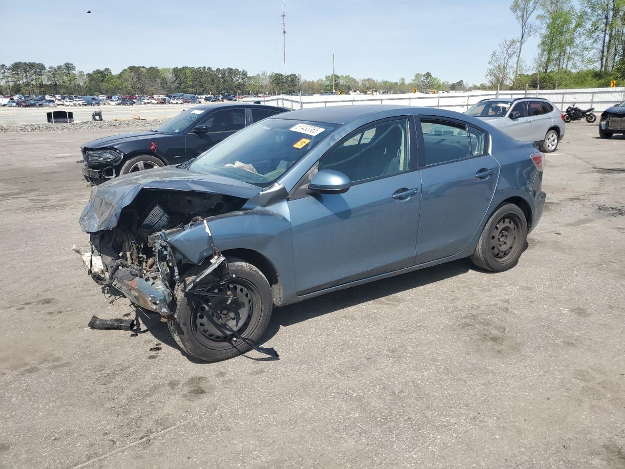 MAZDA 3 2010
