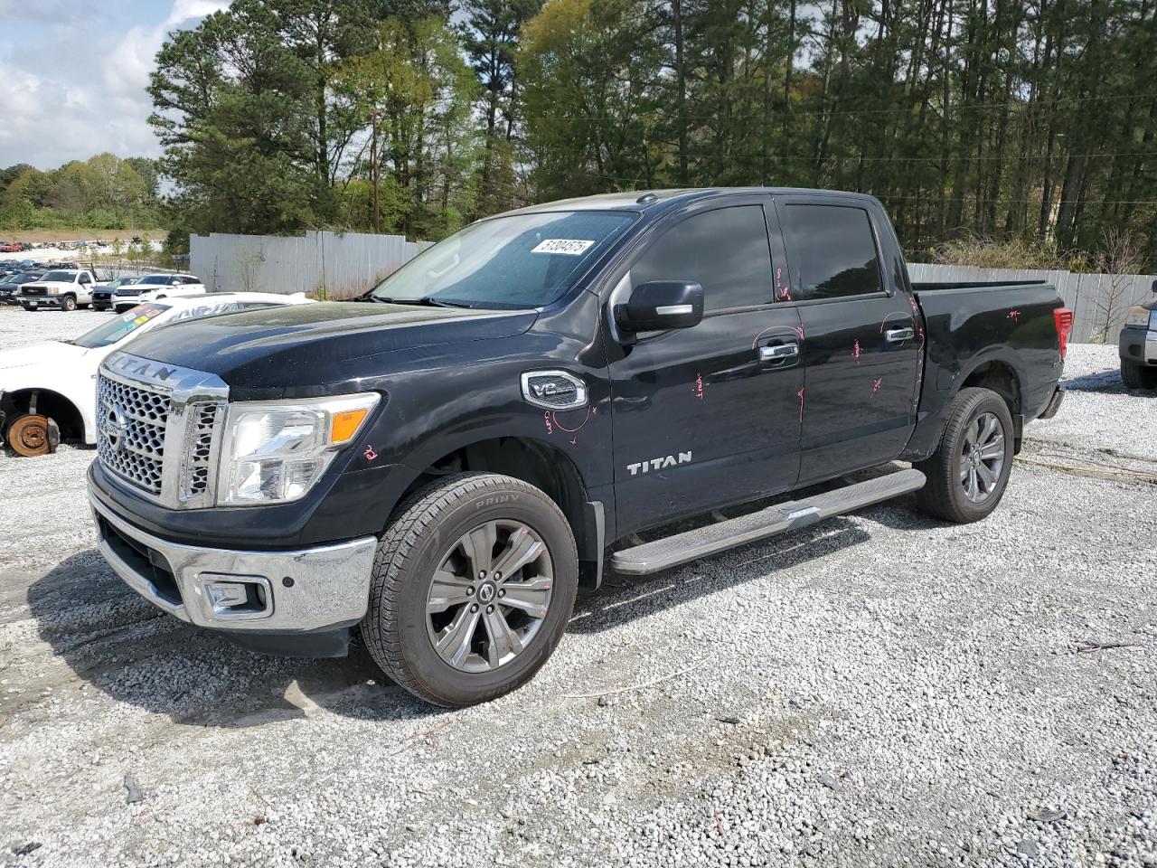 NISSAN TITAN SV 2017