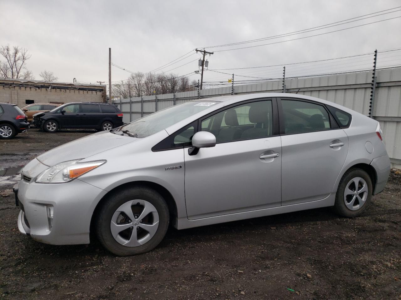 TOYOTA PRIUS 2013