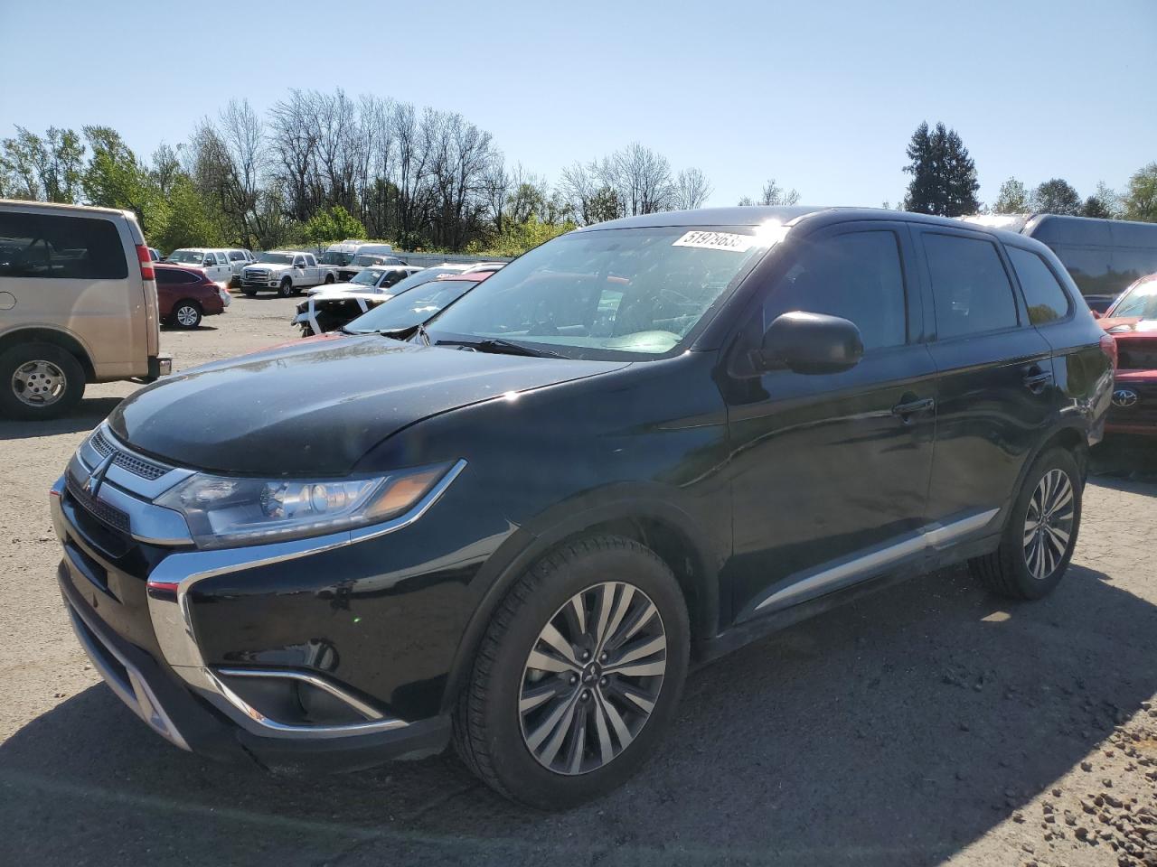 MITSUBISHI OUTLANDER 2020