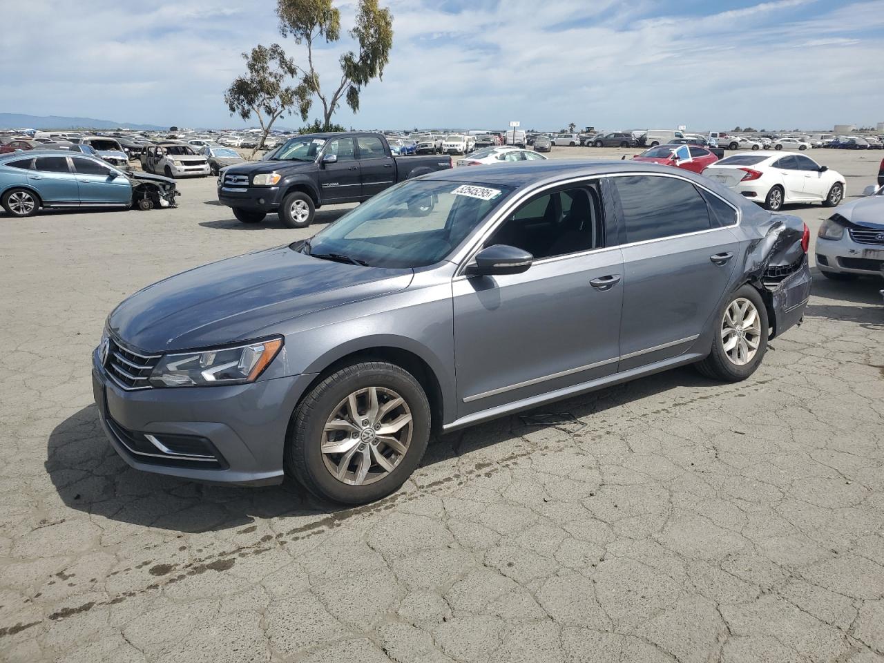 VOLKSWAGEN PASSAT S 2016