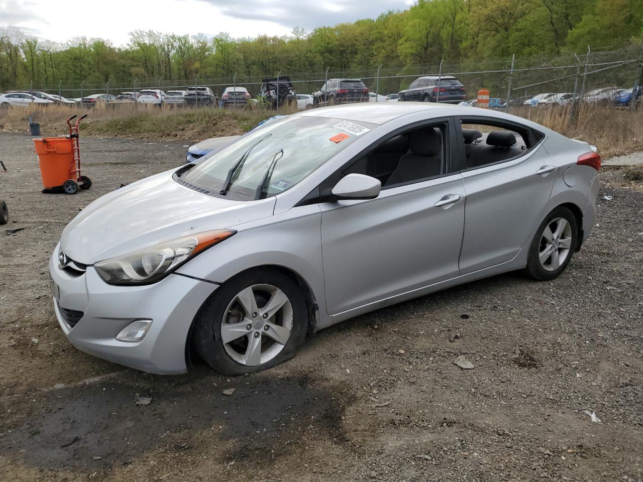 HYUNDAI ELANTRA GL 2013