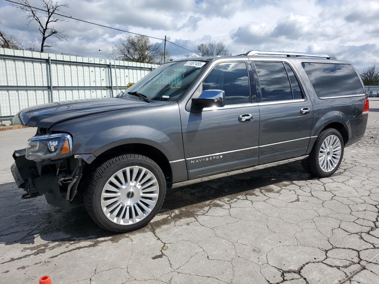 LINCOLN NAVIGATOR 2016