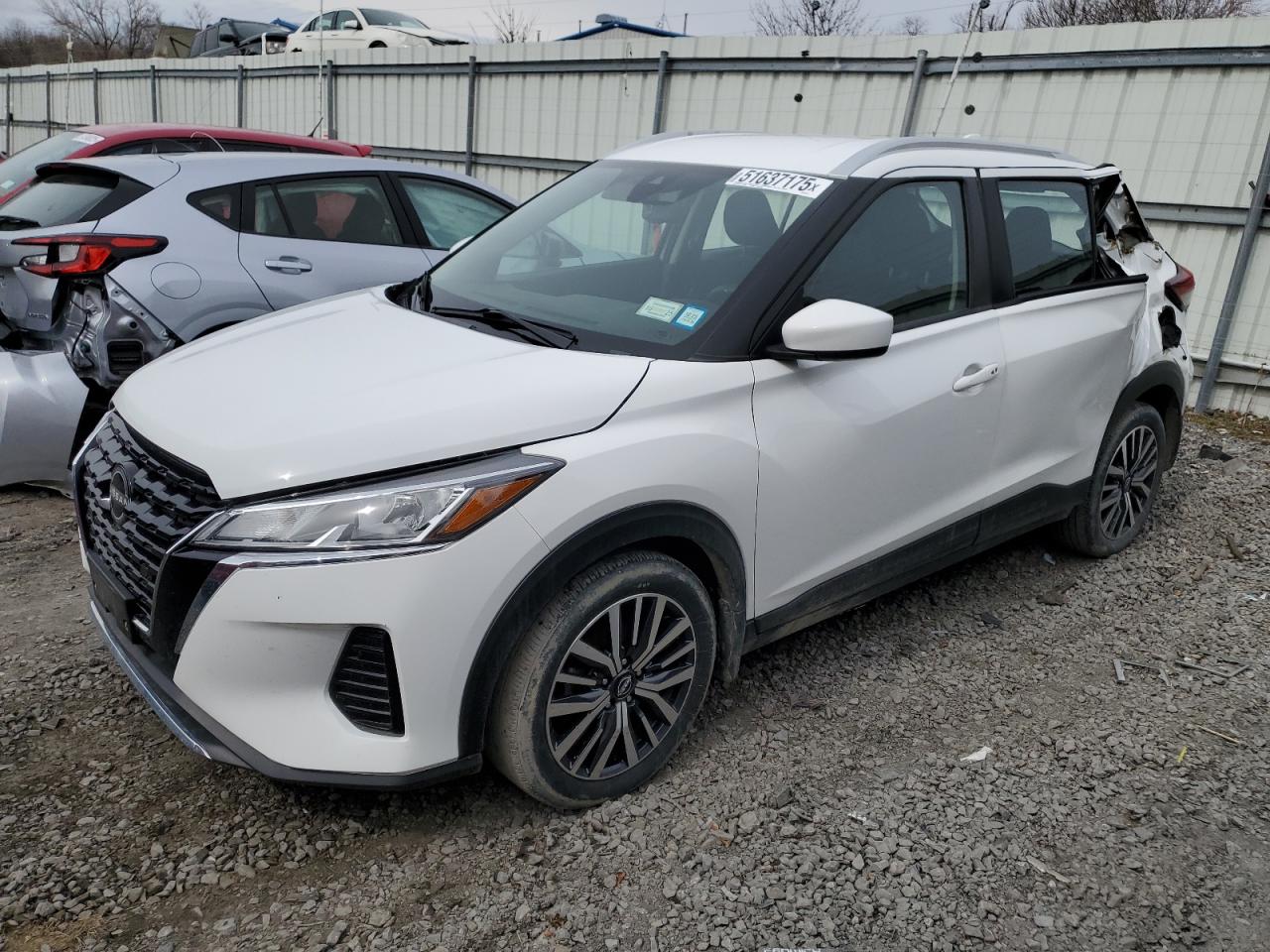 NISSAN KICKS SV 2023