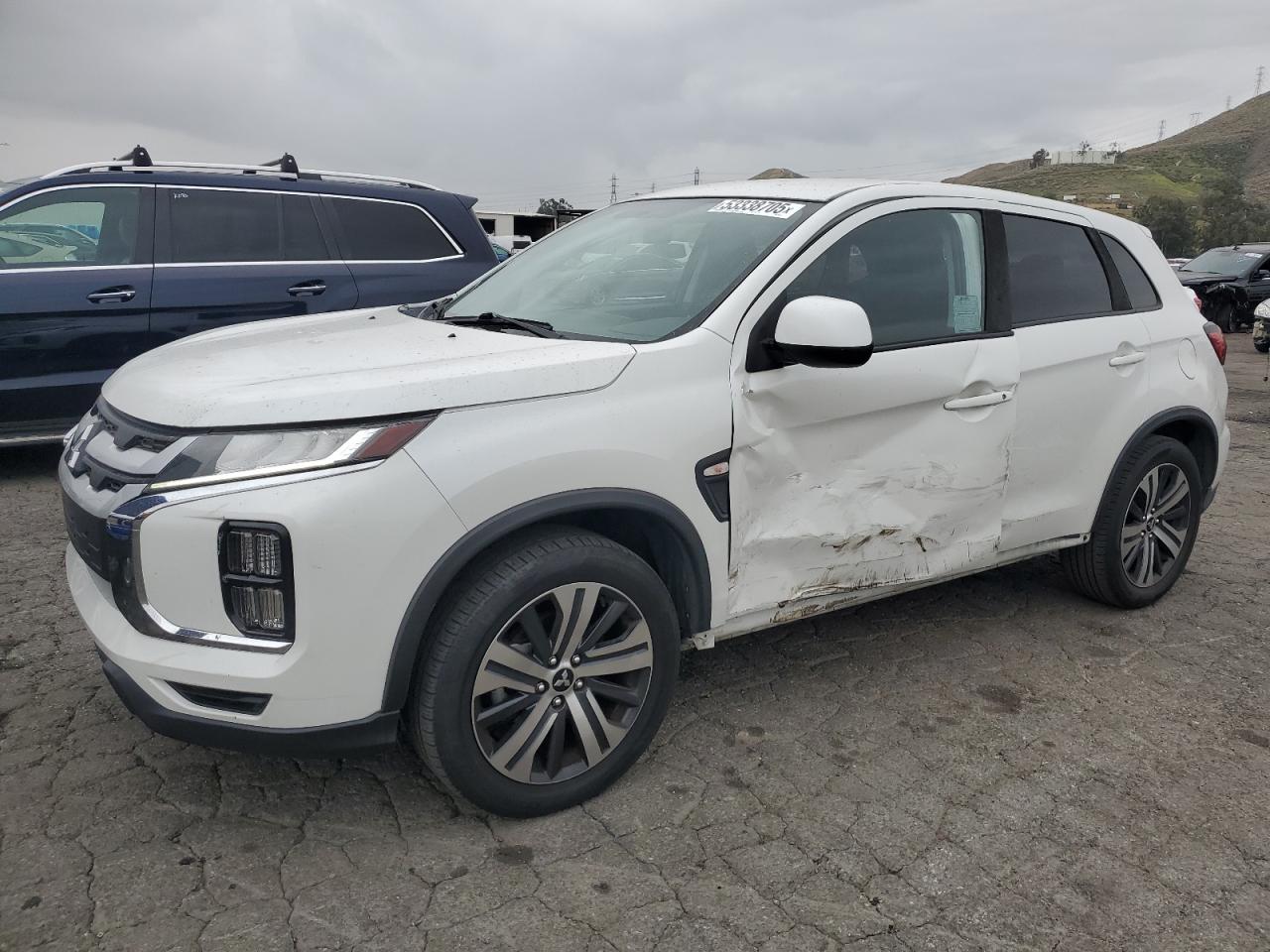 MITSUBISHI OUTLANDER 2020