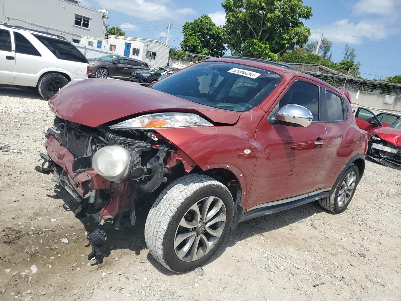 NISSAN JUKE S 2011