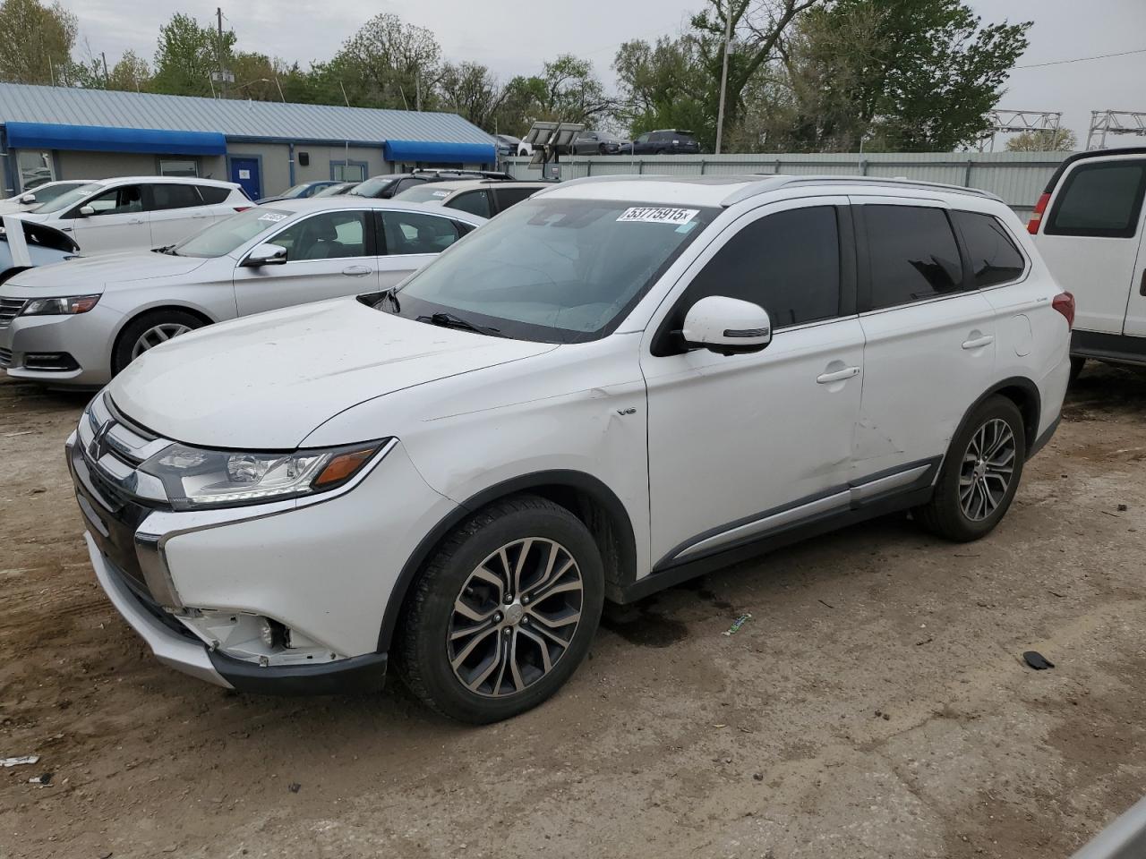 MITSUBISHI OUTLANDER 2017