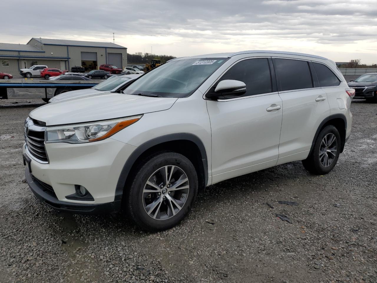 TOYOTA HIGHLANDER 2016