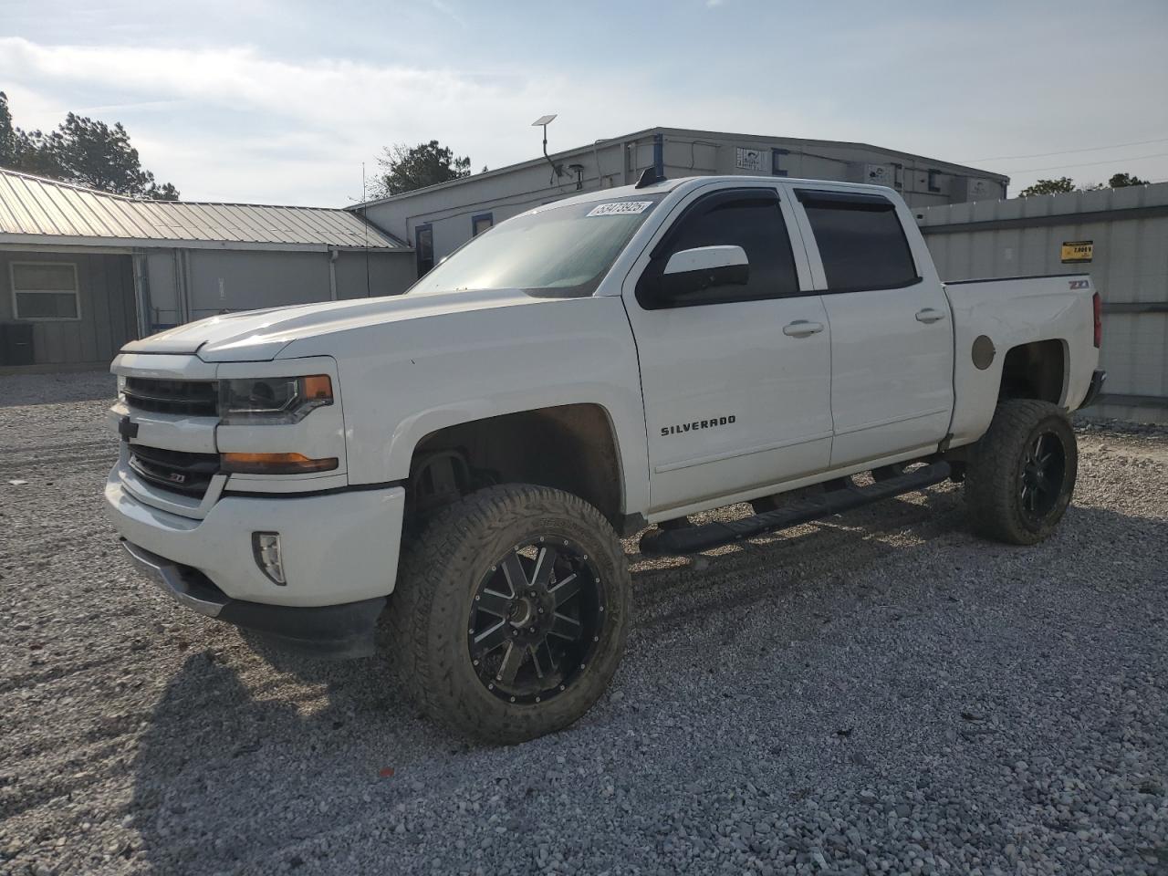 CHEVROLET SILVERADO 2017
