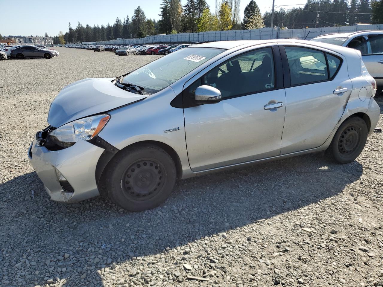 TOYOTA PRIUS C 2014